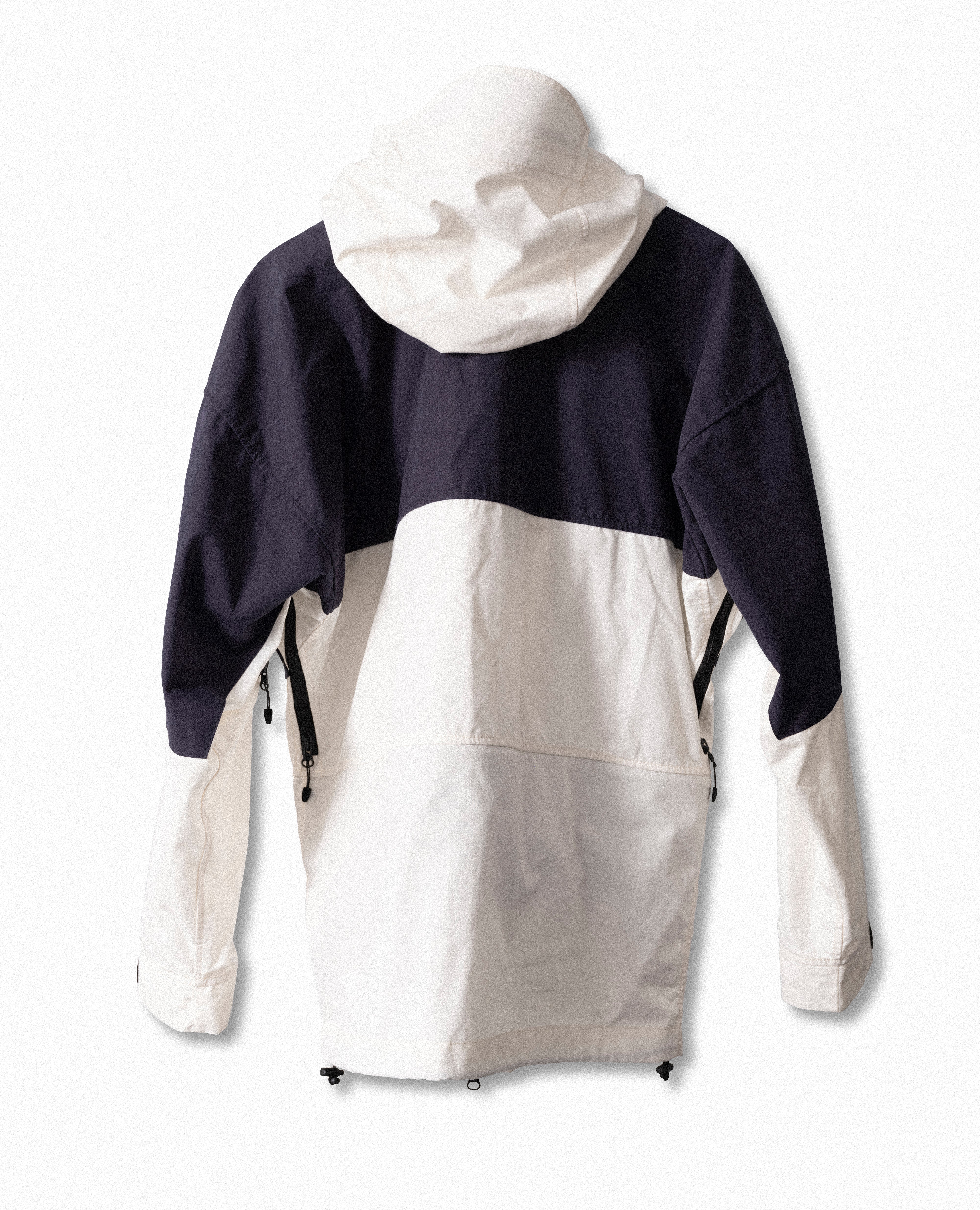 MT Mountain Jacket White / Navy
