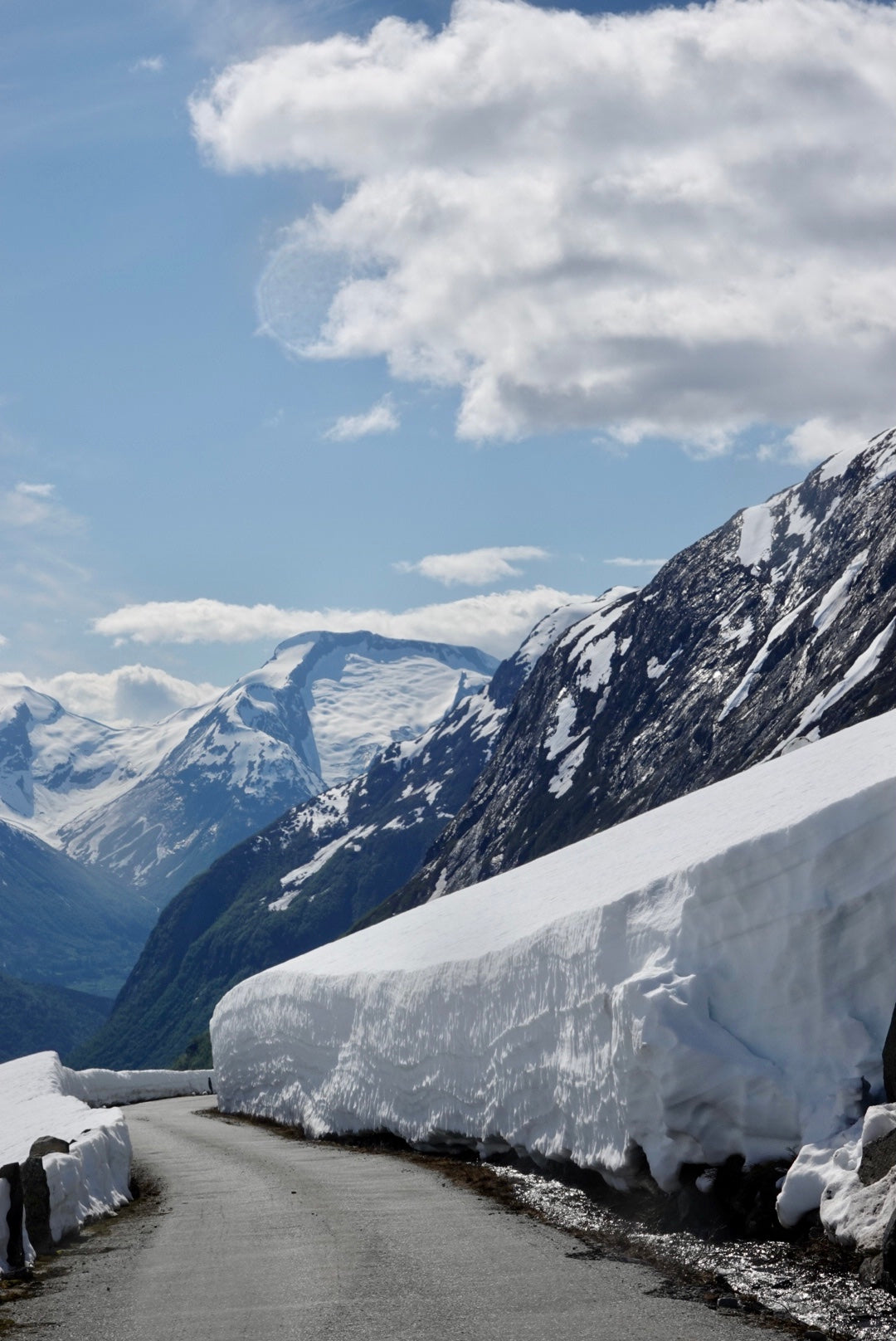 Glaciers, endless winter