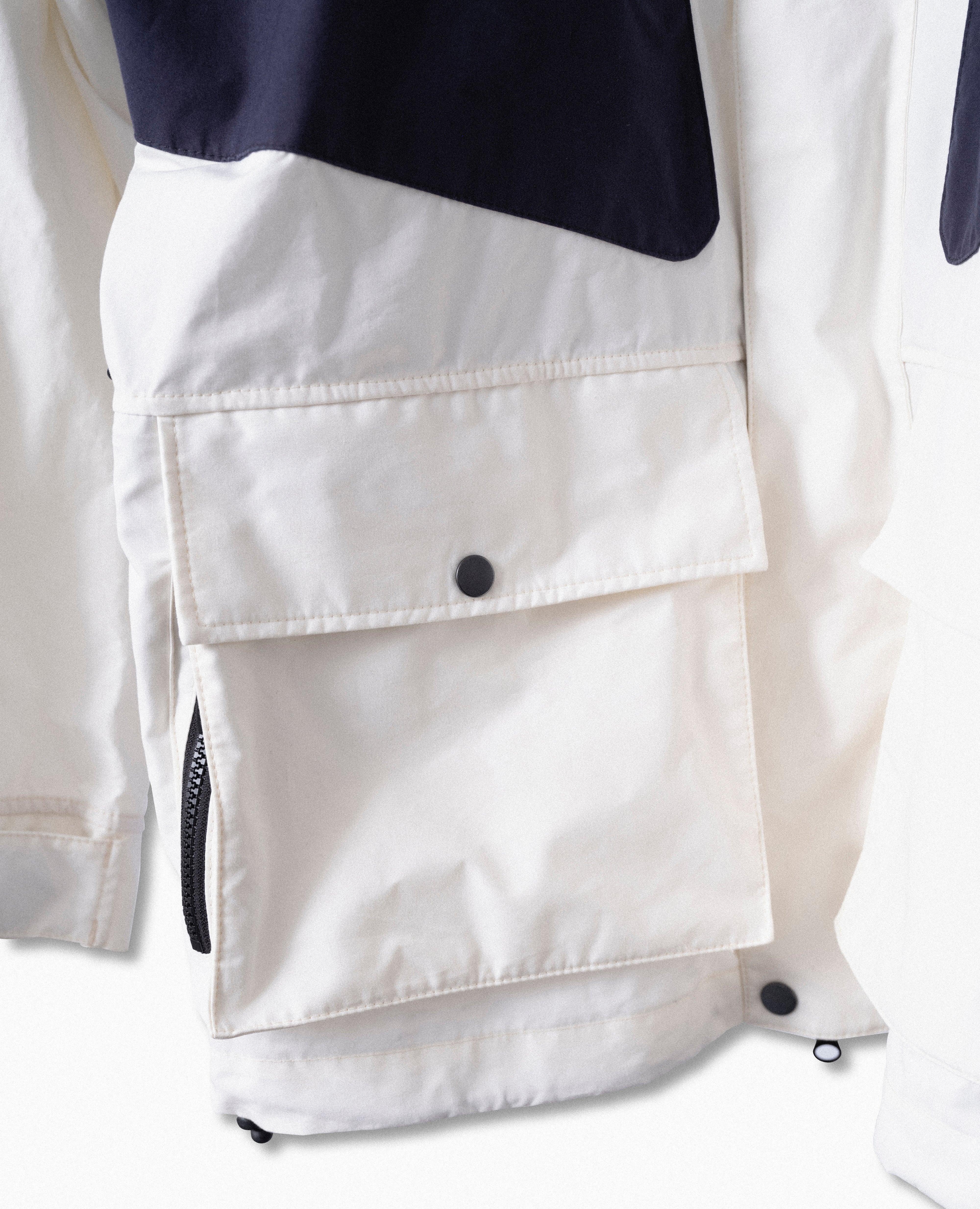 MT Mountain Jacket Navy White